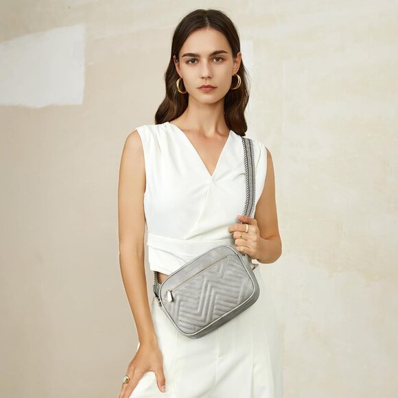 Bostanten Women Grey PU leather Small Quilted Crossbody Bags With Wide Strap - Picture 2 of 7